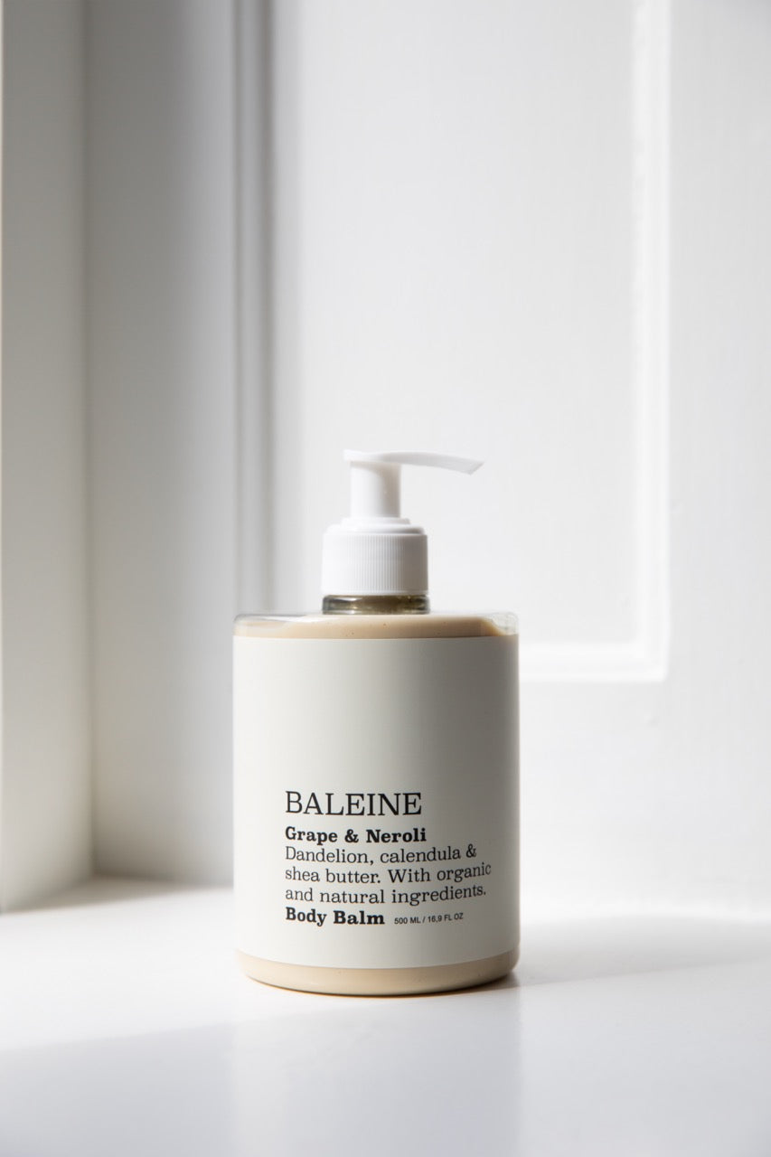 Grape & neroli hand & body balm for everyday use – moisturizing hand cream and body balm that leaves skin soft | Grape & neroli håndcreme og body balm til daglig brug – fugtgivende og efterlader huden blød.
